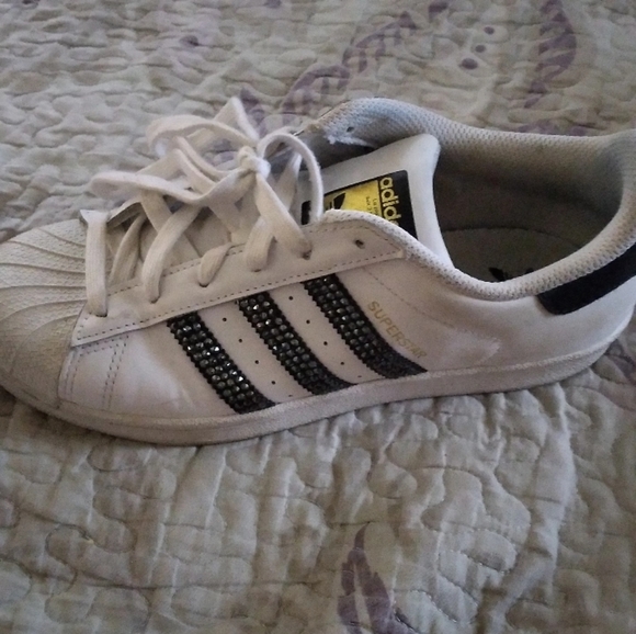 White Diamond Gem Adidas - Picture 3 of 7